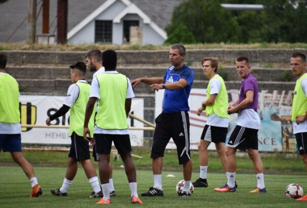 Már csak egy hónap a kezdésig. Íme a KFC Komárom felkészülési meccseinek programja