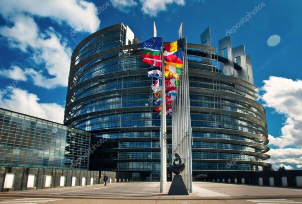 Az EP döntött a képviselői helyek csökkentéséről. Szlovákia plusz 1 helyet kap