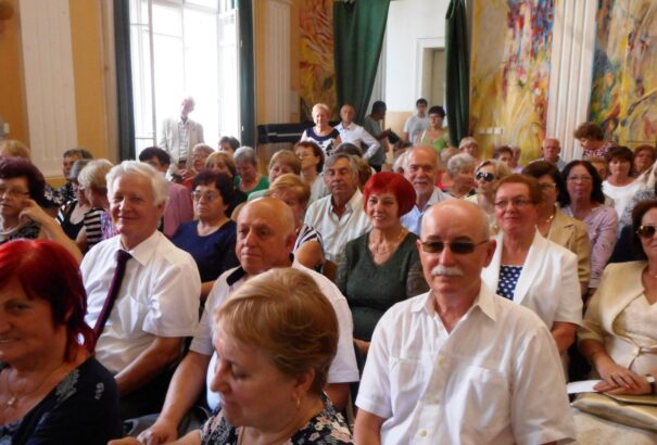 Generációk Nagytalálkozója a Selye János Gimnáziumban – Képek