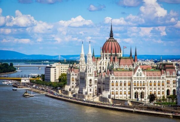 Rapcirkusz, Elvis Presley, birodalmi induló – Budapesti programajánló