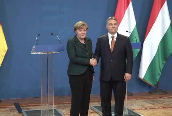 Merkel jövő héten fogadja Orbánt Berlinben