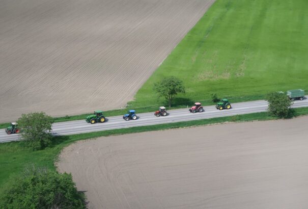 Megkezdődött az eddigi legnagyobb gazdatüntetés Szlovákiában