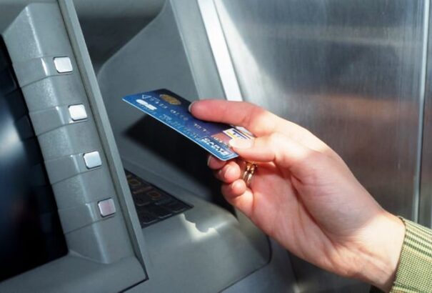 Bedőlt a VISA kártyafizetési rendszere – Káoszt okozott Európában