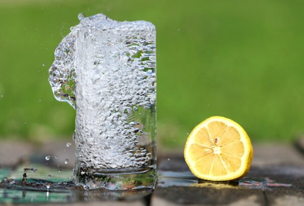 30 fok feletti hőséggel indul a nyár