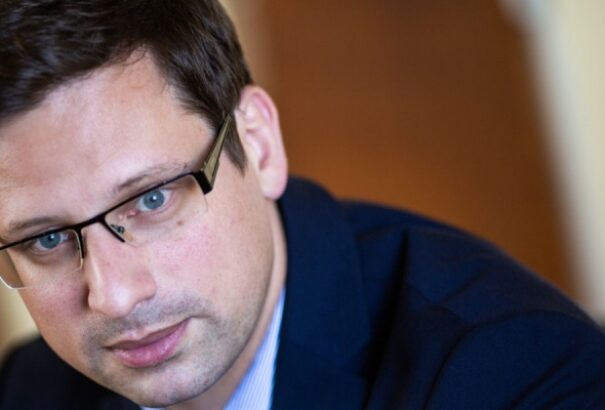 Gulyás Gergely: A visszaszolgáltatási ügyekben sztálini alapokon áll a román igazságszolgáltatás