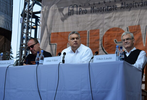 Orbán Viktor Tusnádfürdőn a Körkép.sk szemével – Képek