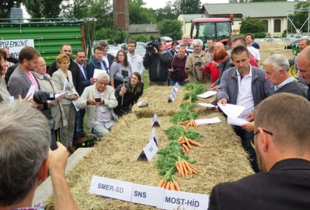 A gazdák cáfolják Pellegrini állítását, hogy azért nem találkoztak a kormányfővel, mert nem volt rá idejük