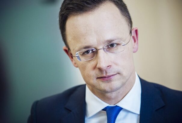 Szijjártó Péter: Ukrajna súlyosan megsértette a kisebbségek védelmére vonatkozó jogszabályt