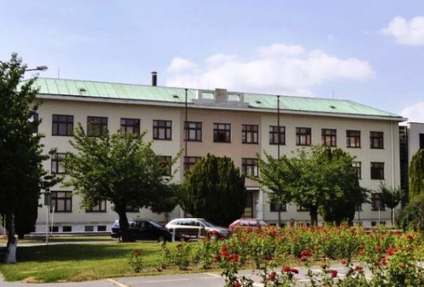 Nagyszombat megye több mint 6 millió eurót szán iskolái épületeinek felújítására