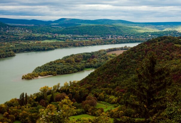 Média: Új lendületet kaptak Ukrajna V4-tagságáról szőtt álmai