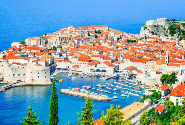 Szennyezett az Adria Dubrovniknál. Tilos a fürdés!