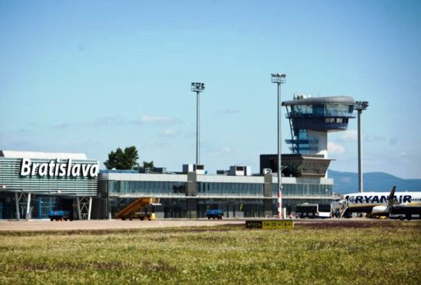 Rekordot döntött a pozsonyi reptér – Ide utaztak a legtöbben
