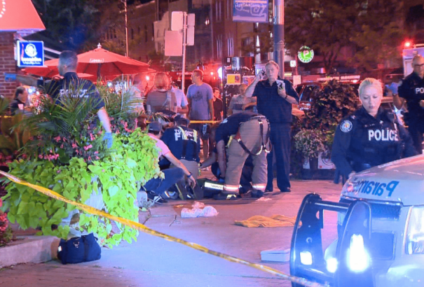 Lövöldözés volt Torontóban. Ketten meghaltak, 14-en megsebesültek