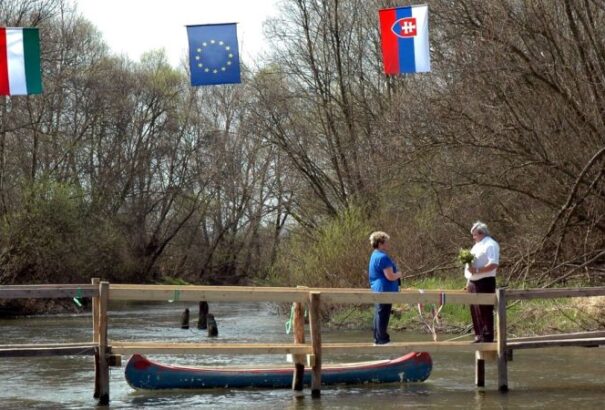 Az Ipoly medrének szabályozása miatt megváltozik a magyar–szlovák határ