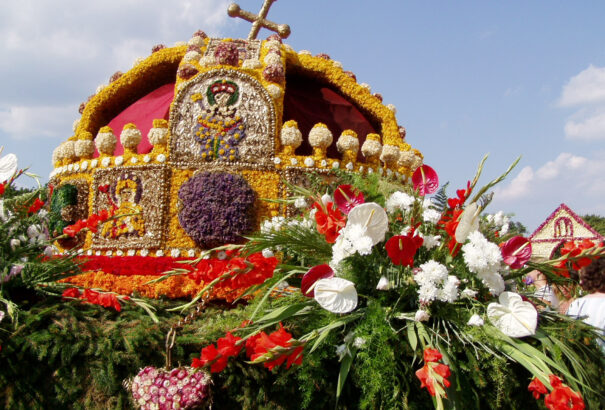 „Ó Szent István dicsértessél” – Első királyunk a legendákban és a hagyományokban