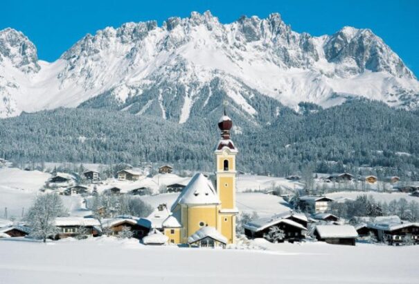 Hó esett Ausztriában és Olaszországban – Képek, videók