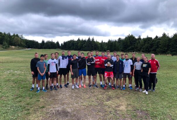 Edzőtáboroznak a komáromi röpisek, kezdődik a bérletárusítás