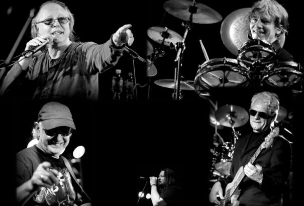 Bakelit-sztorik 12 – 40 éves a Korál