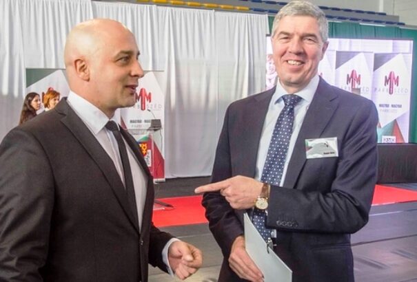 Felmérés: Bugár hazudik a legtöbbet a koalíciós pártelnökök közül – Menyhárt papír nélkül még meg sem szólalt szlovákul