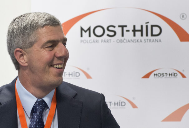 Roman Pataj: Hogyan építettek Bugárék hidat az emberrabláson keresztül