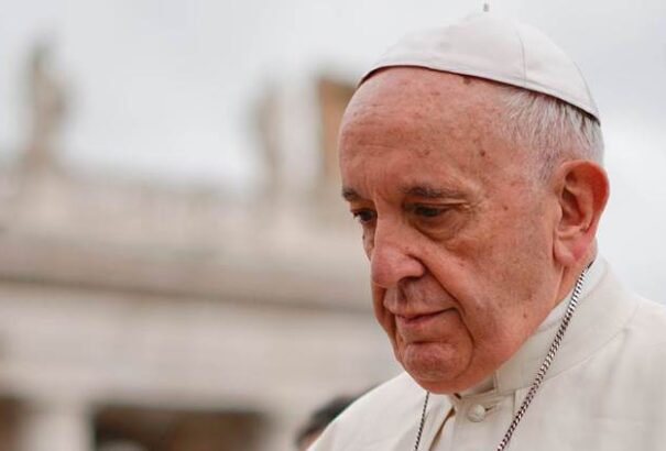 Egyre kevesebb olasz kedveli a pápát