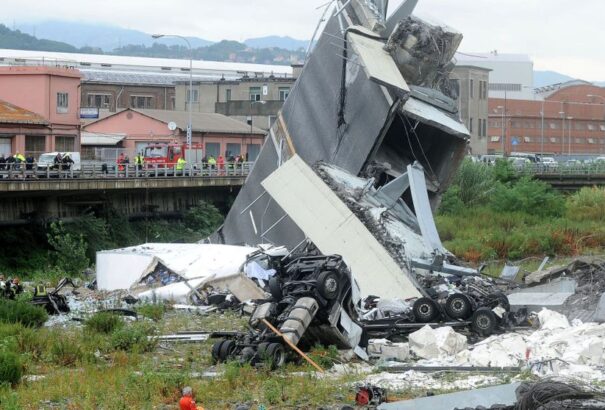 Genovai hídomlás: tovább emelkedett a halálos áldozatok száma