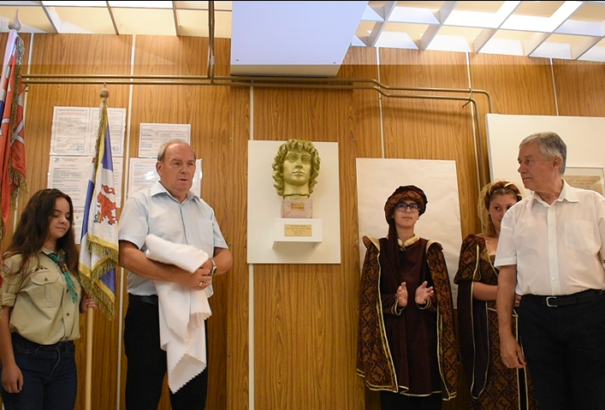 Új nevet kapott a nagymegyeri Városi Művelődési Központ