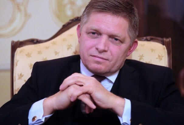 Fico egyedül „vitázott” a TA3 műsorában, Sulík nem ment el