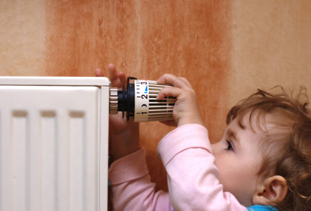A lehűlés elindította a fűtési szezont. A kifűtött, meleg lakásért azonban idén is több fizethetünk