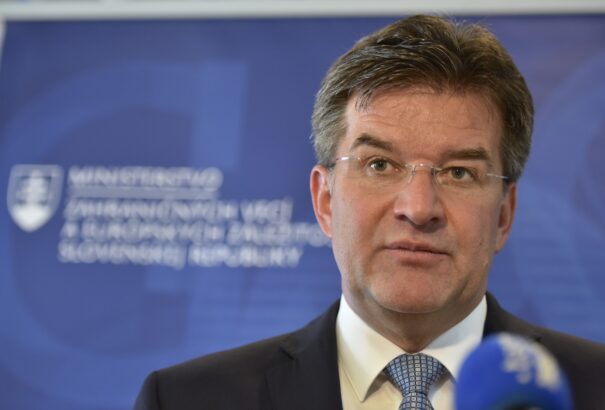 Lajčák találkozott a vietnami külügyminiszterrel. Bizonyítékokat és válaszokat követel