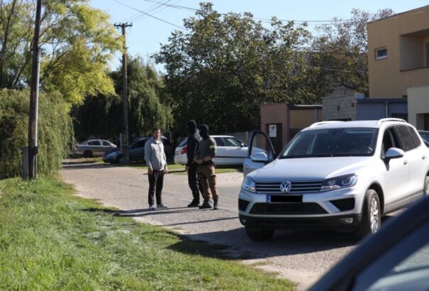 Kuciak–Kušnírová-gyilkosság: A Lynx Commando Komáromban razziázik