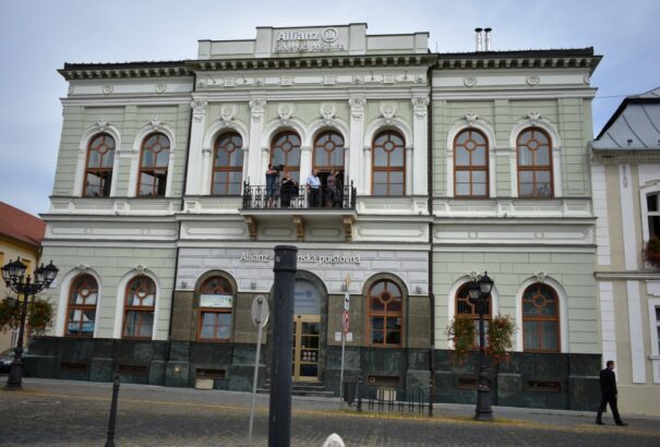 Rimaszombatban átadták a megye irodáját