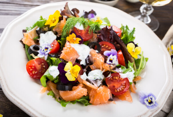 Nem csak szépek, finomak is – ehető virágok