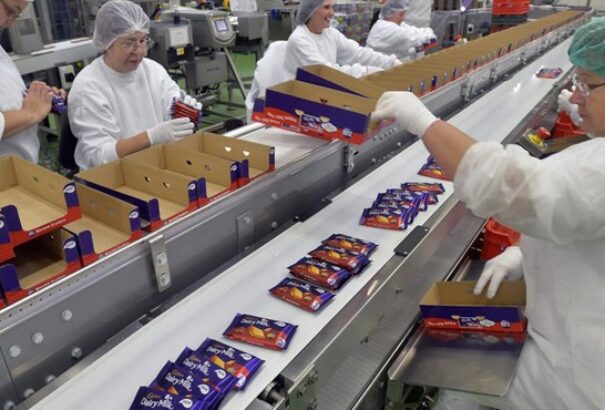 Törökországba költözteti a Negro gyártását Győrből a Mondelez, bezár a cukorkagyár