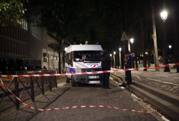 Afgán migráns támadt járókelőkre Párizsban – heten megsebesültek