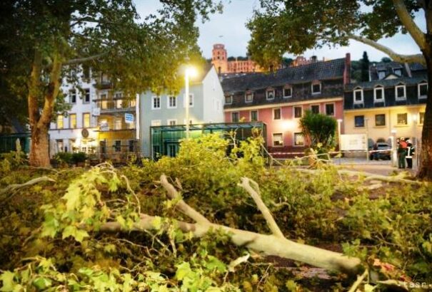 Lecsapott a vihar Csehországra – Képek