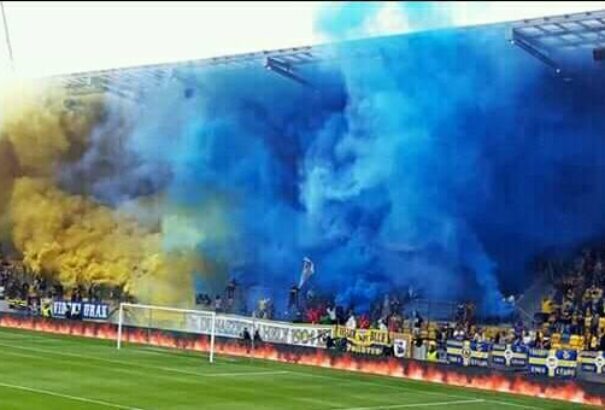 Mészáros Évi: Kell az YBS, a vezérszurkolók, a dobosok! De mindennek van határa!