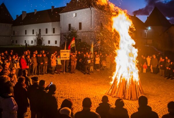 Vasárnap őrtüzek gyúlnak Székelyföld önállóságáért