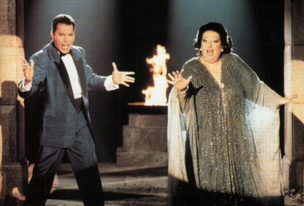 Elhunyt Montserrat Caballé