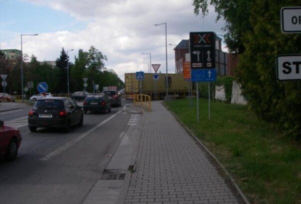 Részlegesen lezárják a 63-as utat Somorján