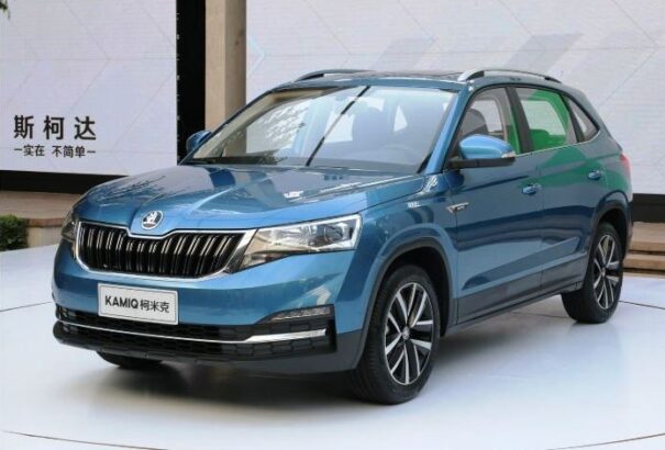 Egyre nagyobb a kereslet a Škodák iránt. 400 ezer autóval növelnék a kapacitást