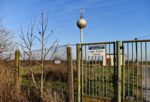 Fertőzött csapvíz: Csicsón újra megnyitják az iskolát. A szülőknek kell palackozott vizet biztosítaniuk a gyerekeknek