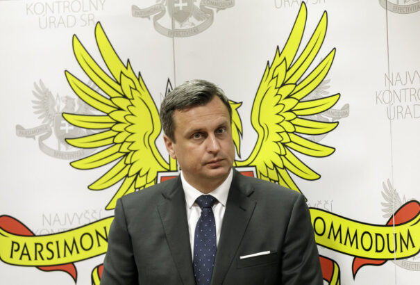 Mégis létezik! Nyilvánosságra hozták Danko kisdoktori értekezését (fotók)