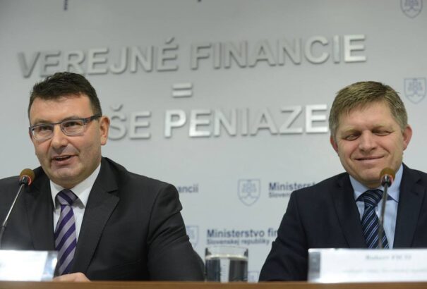 A parlament megszavazta a Smer ingyenes iskolai és óvodai étkeztetésről szóló javaslatát