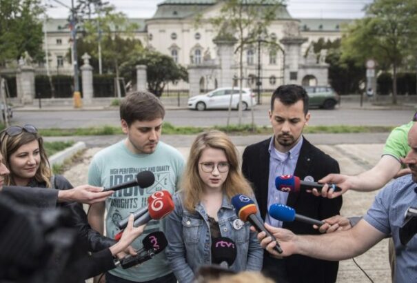 Így segített a névtelen feljelentő és Fico a Za slušné Slovensko szervezőinek