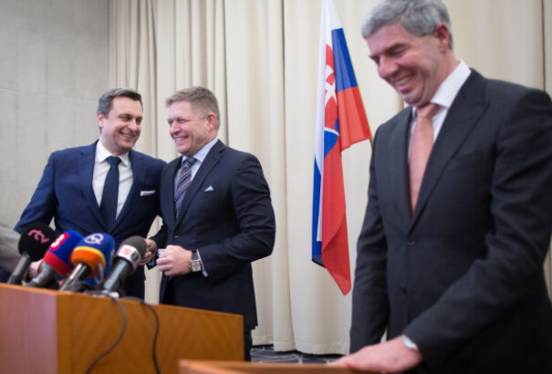 Kostolný: Danko titulust lopott, Fico a terekre invitálja az embereket, Bugár pedig védi őket