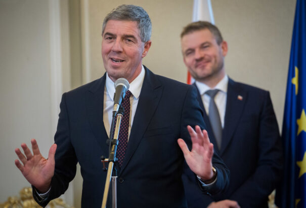 Bugár: Megkérdőjelezhető Szlovákia külpolitikai iránya, Oroszország agresszor és a kormány álláspontja puha