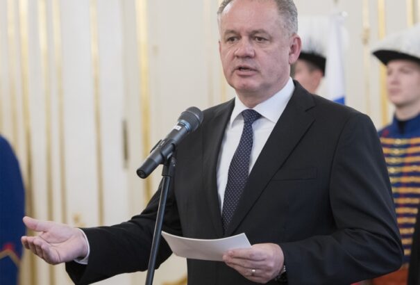 Itt a harmadik felvonás: Kiska is húzza az időt, egyelőre nem fogadja el Lajčák lemondását