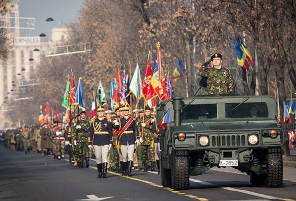 Román centenárium – Nagyszabású katonai parádéval ünnepelték Erdély és a Román Királyság „nagy egyesülését”
