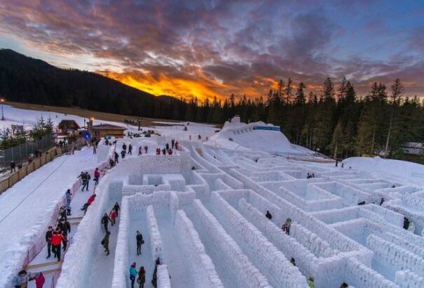 Megnyitotta kapuit a világ legnagyobb hólabirintusa a Magas-Tátrában